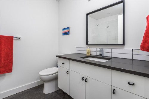 4137 Gartley Point Rd, Royston, BC 