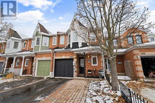 1696 Woodgate Trail, Oshawa, ON - Outdoor With Facade