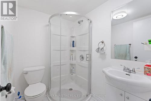 B - 6702 Jeanne D'Arc Boulevard N, Ottawa, ON - Indoor Photo Showing Bathroom