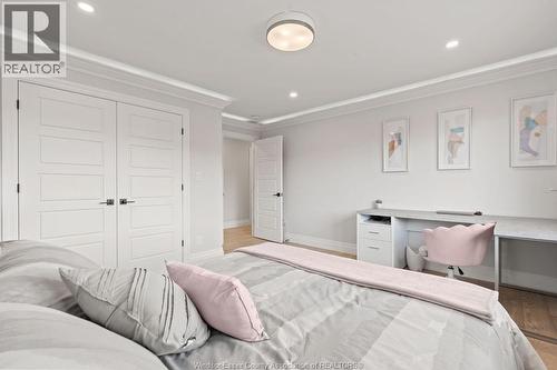 258 Xavier Circle, Lakeshore, ON - Indoor Photo Showing Bedroom