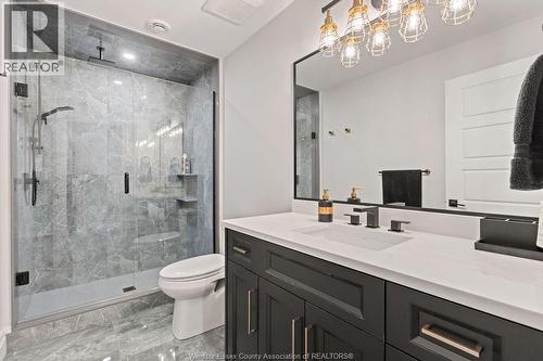 258 Xavier Circle, Lakeshore, ON - Indoor Photo Showing Bathroom