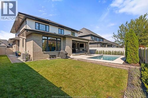 258 Xavier Circle, Lakeshore, ON - Outdoor With In Ground Pool
