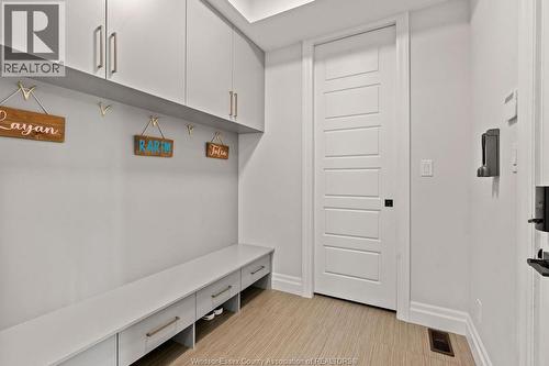 258 Xavier Circle, Lakeshore, ON - Indoor Photo Showing Other Room