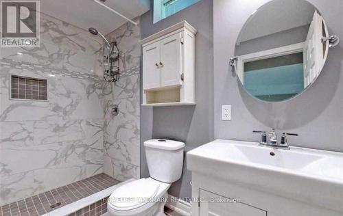 2198 Arbourview Drive, Oakville, ON - Indoor Photo Showing Bathroom