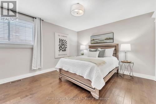 310 Surrey Drive, North Bay (Airport), ON - Indoor Photo Showing Bedroom
