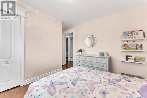 310 Surrey Drive, North Bay (Airport), ON - Indoor Photo Showing Bedroom