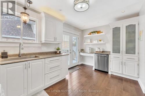 310 Surrey Drive, North Bay (Airport), ON - Indoor Photo Showing Kitchen