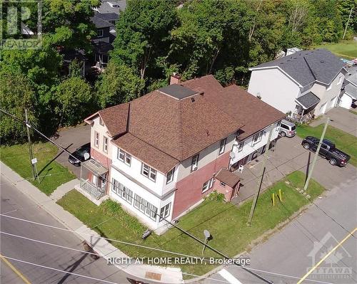 229 Elgin Street W, Arnprior, ON - 