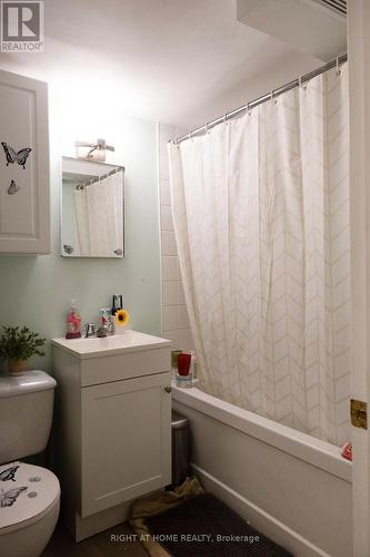 229 Elgin Street W, Arnprior, ON - Indoor Photo Showing Bathroom