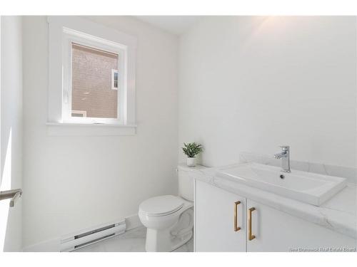 15 Rutledge Cres, Riverview, NB 