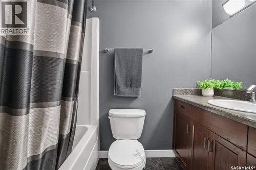 1827 Norman Mackenzie Road, Regina, SK - Indoor Photo Showing Bathroom