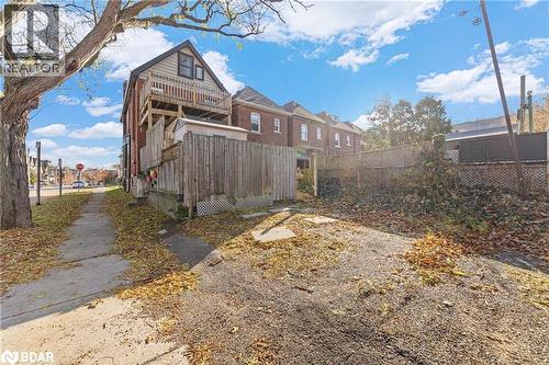 58 Lorne Avenue, Hamilton, ON - Outdoor