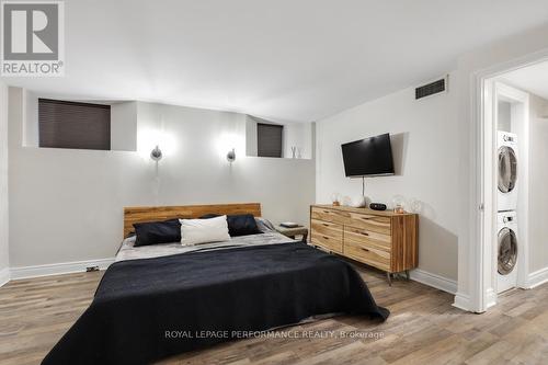 3 - 292 Laurier Avenue E, Ottawa, ON - Indoor Photo Showing Other Room