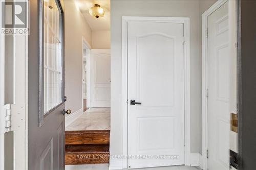 2523 Highmount Crescent, Oakville, ON - Indoor Photo Showing Other Room