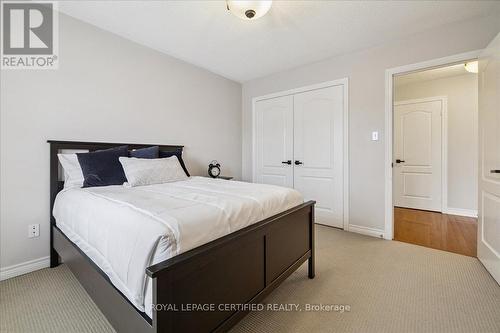 2523 Highmount Crescent, Oakville, ON - Indoor Photo Showing Bedroom