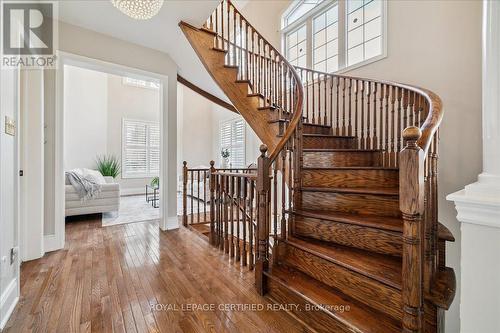 2523 Highmount Crescent, Oakville, ON - Indoor Photo Showing Other Room