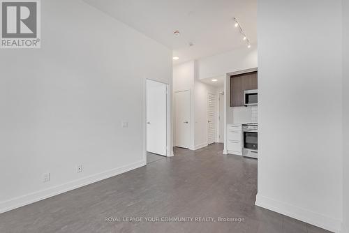 805S - 215 Veterans Drive, Brampton, ON - Indoor Photo Showing Other Room