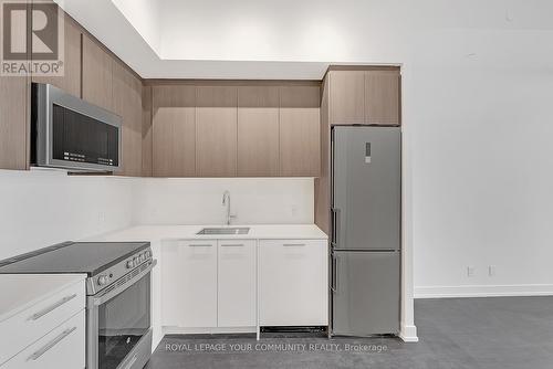 805S - 215 Veterans Drive, Brampton, ON - Indoor