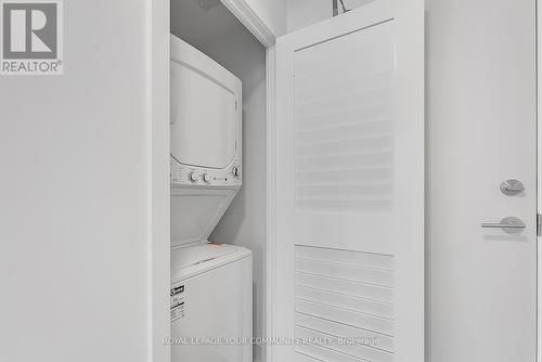 805S - 215 Veterans Drive, Brampton, ON - Indoor Photo Showing Laundry Room