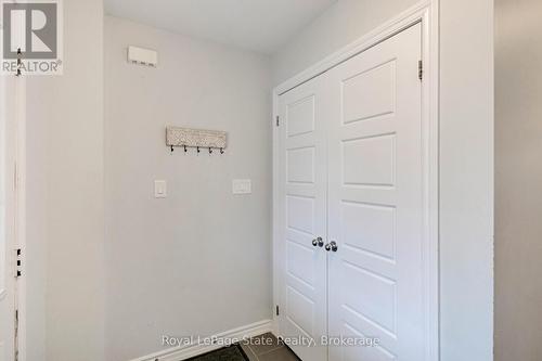 39 Mccargow Drive, Haldimand, ON - Indoor Photo Showing Other Room