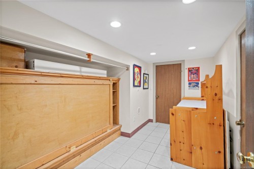 4029 Carey Rd, Saanich, BC 