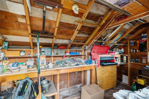 4029 Carey Rd, Saanich, BC 