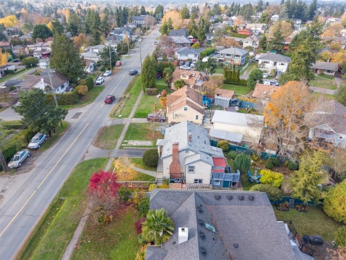 4029 Carey Rd, Saanich, BC 