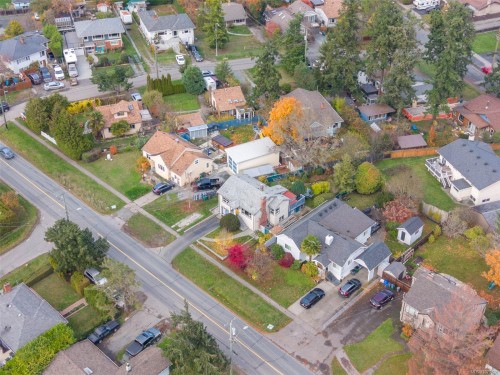 4029 Carey Rd, Saanich, BC 