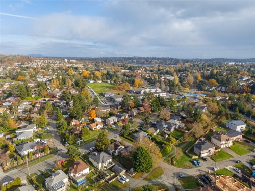 4029 Carey Rd, Saanich, BC 