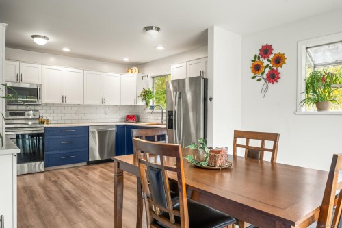 6972 Leland Rd, Lantzville, BC 