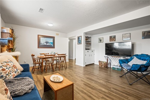 6972 Leland Rd, Lantzville, BC 