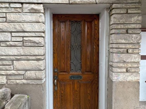 Bachelor - 3830  - 3832 Rue De La Peltrie, Montréal (Côte-Des-Neiges/Notre-Dame-De-Grâce), QC - 