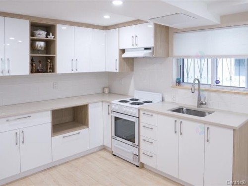 Kitchen - 3830  - 3832 Rue De La Peltrie, Montréal (Côte-Des-Neiges/Notre-Dame-De-Grâce), QC - Indoor Photo Showing Kitchen