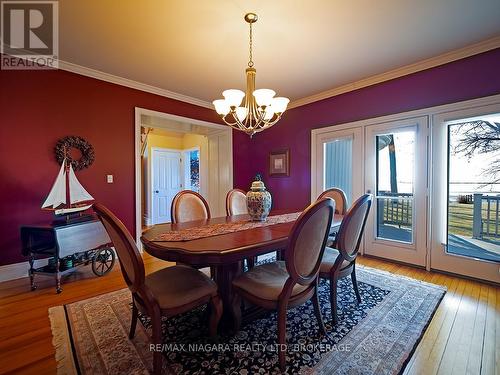 101 Tennessee Avenue, Port Colborne (Sugarloaf), ON - Indoor Photo Showing Dining Room