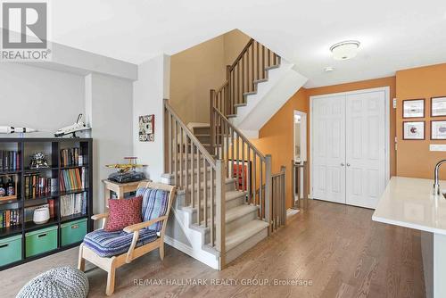 210 Hawkmere Way, Ottawa, ON - Indoor Photo Showing Other Room