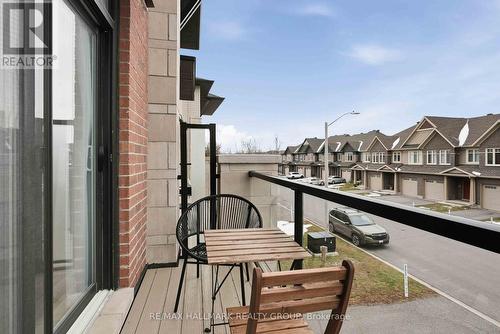 210 Hawkmere Way, Ottawa, ON - Outdoor With Exterior