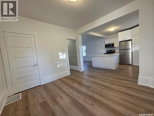 430 2Nd Avenue Ne, Swift Current, SK - Indoor Photo Showing Other Room