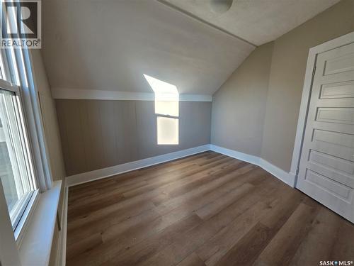 430 2Nd Avenue Ne, Swift Current, SK - Indoor Photo Showing Other Room