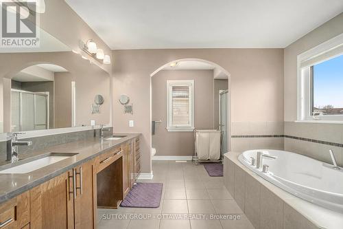 Primary Ensuite (5 piece) - 1969 Plainhill Drive, Ottawa, ON - Indoor Photo Showing Bathroom