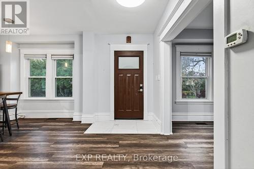 316 North Shore Boulevard W, Burlington, ON - Indoor Photo Showing Other Room