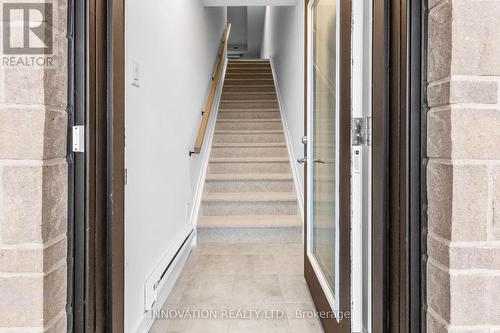 Unit F - 800 Roger Griffiths Avenue, Ottawa, ON - Indoor Photo Showing Other Room