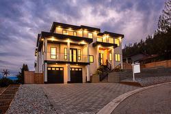 266 Ranchhill Court  Kelowna, BC V1V 1T4