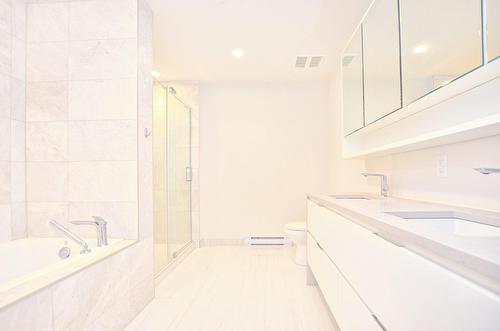 Bathroom - Th6-1288 Rue St-Antoine O., Montréal (Ville-Marie), QC 