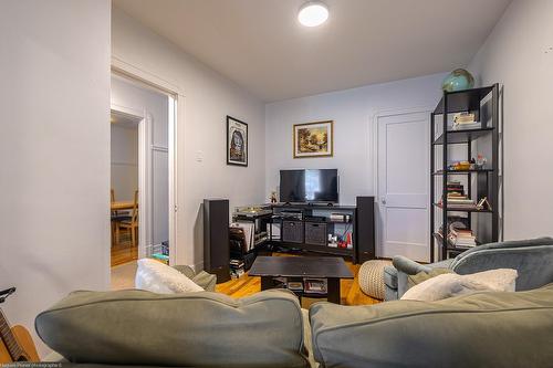 Salon - 3426  - 3432 Rue Bercy, Montréal (Le Plateau-Mont-Royal), QC - Indoor