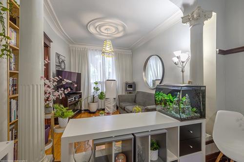 Salon - 3426  - 3432 Rue Bercy, Montréal (Le Plateau-Mont-Royal), QC - Indoor