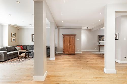 Living room - 5640 Av. De Canterbury, Montréal (Côte-Des-Neiges/Notre-Dame-De-Grâce), QC - Indoor