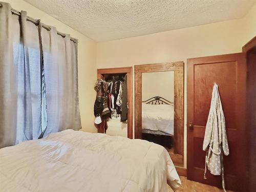 265 Ray Boulevard, Thunder Bay, ON - Indoor Photo Showing Bedroom