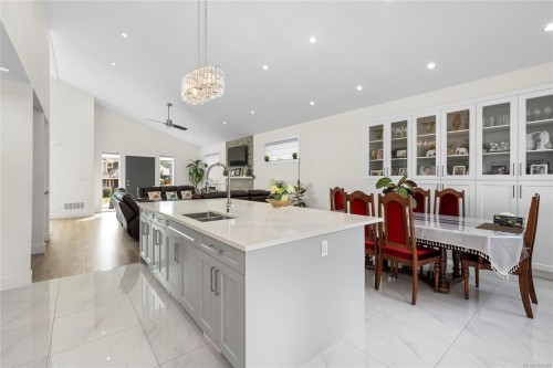 2270 Leighton Rd, Nanaimo, BC 