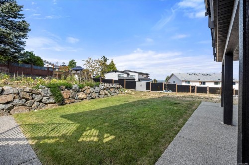 2270 Leighton Rd, Nanaimo, BC 