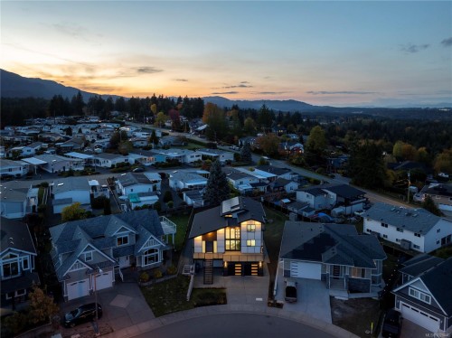 2270 Leighton Rd, Nanaimo, BC 